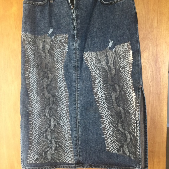 Sold💝VINTAGE ROBERTO CAVALLI  SKIRT❤️HP - Picture 3 of 9